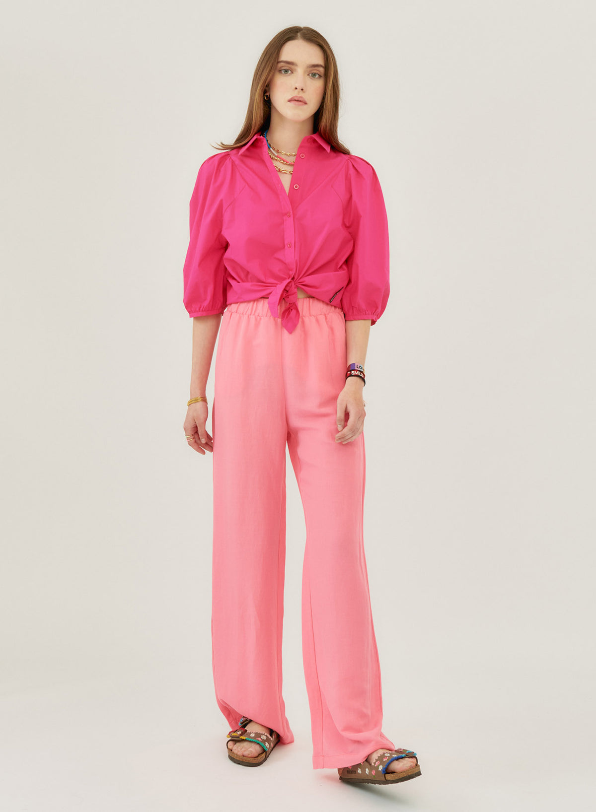 Pantalón fluido largo